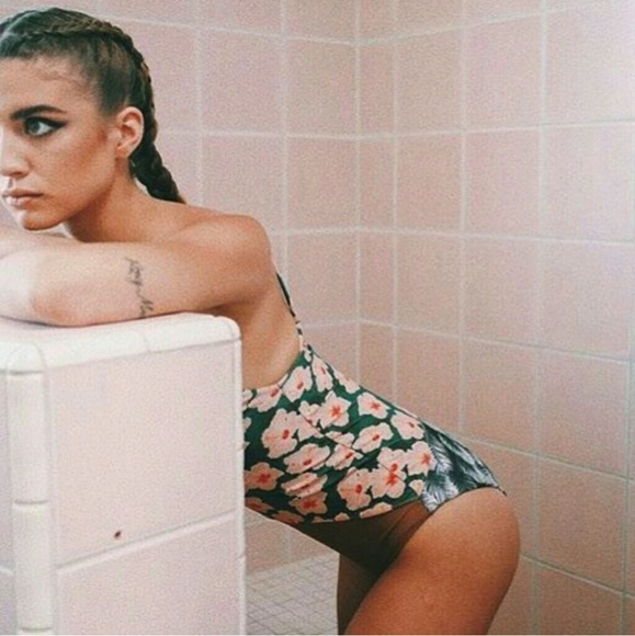 New acacia mahalo kokomo summer 2 onepiece block P - Picture 8 of 9